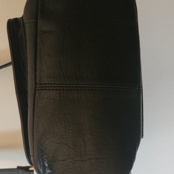 VINTAGE FOSSIL BLACK PEBBLED LEATHER SHOULDER BAG WITH FRONT POCKET - Picture 6 of 13